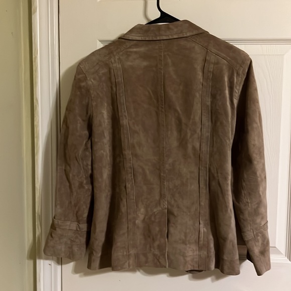 Sigrid Olsen fully lined genuine suede coat for women. Size L - Picture 8 of 8